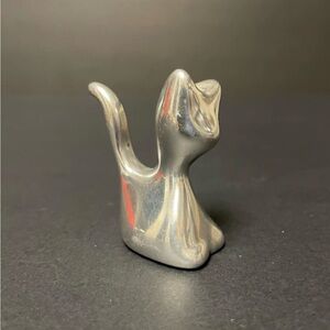 Vintage Hoselton Aluminum Cat Figurine Ring Holder